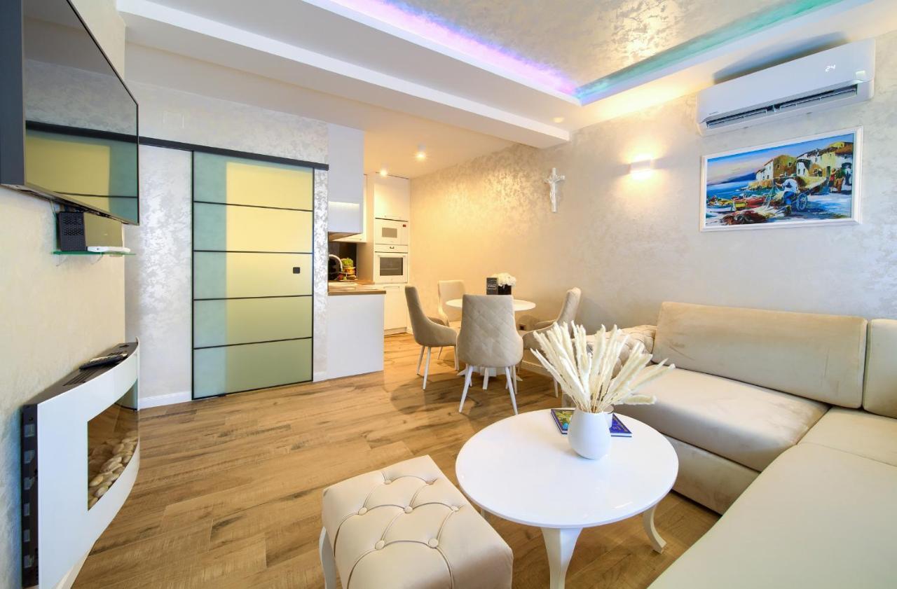 Luxury Apartments Jf Rab Town Exterior photo